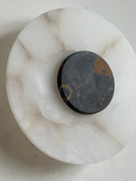 alba-alabaster-wall-lamp