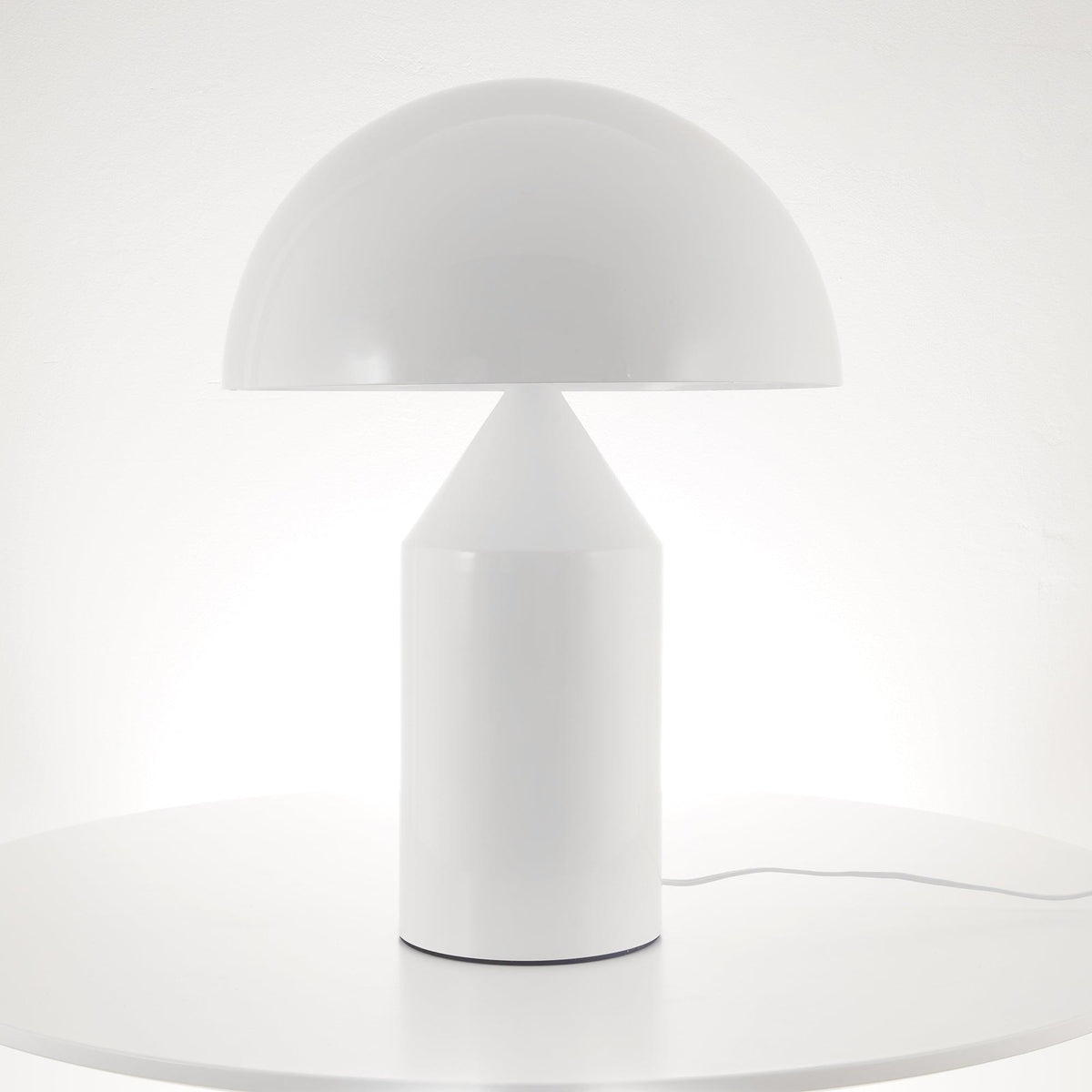 atollo-metal-table-lamp