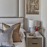 auria-alabaster-table-lamp
