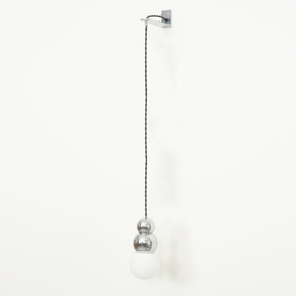 Geometric Ball Shaped Wall