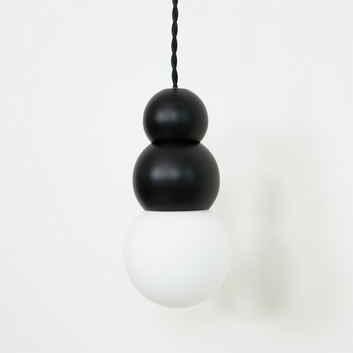 Geometric Ball Shaped Wall