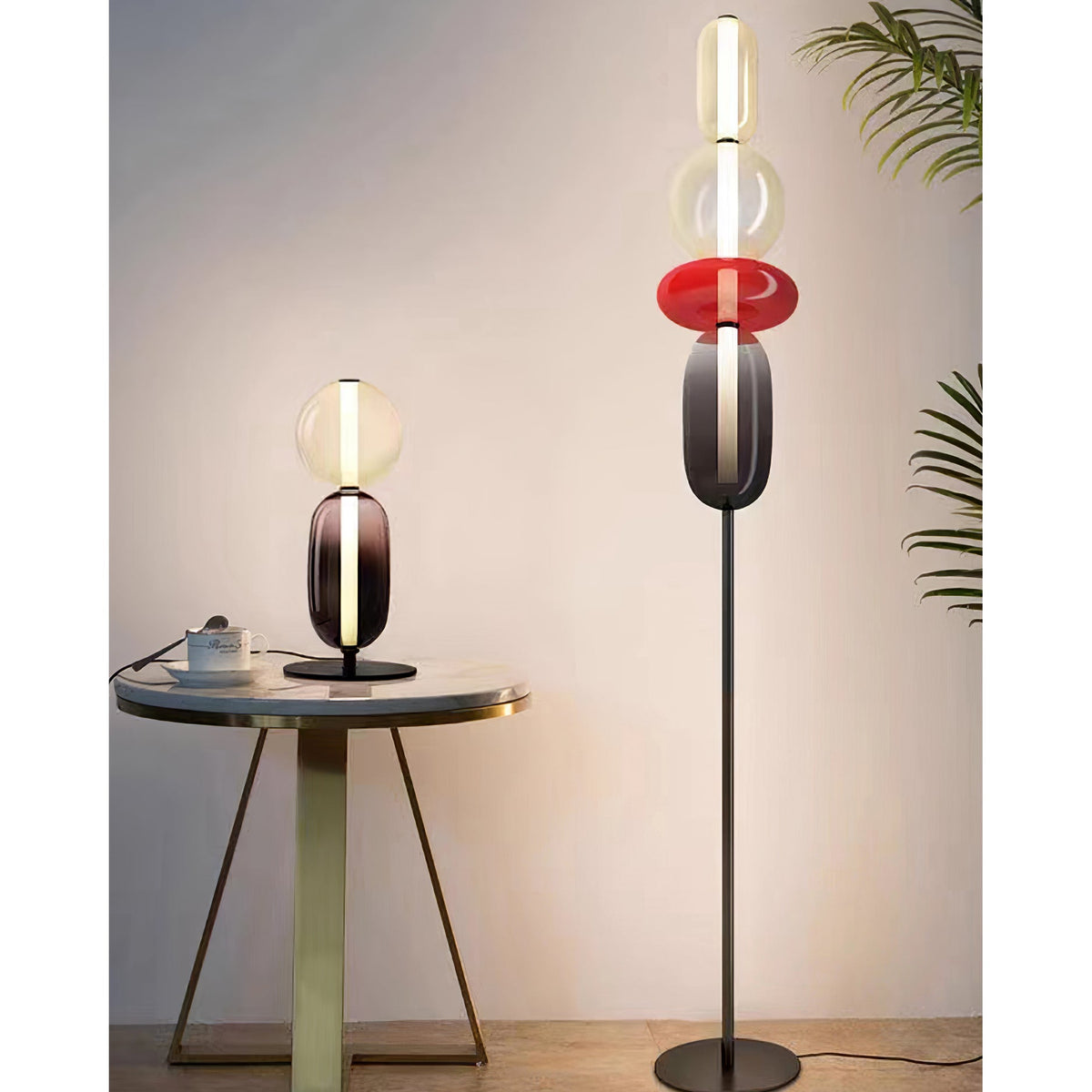 stained-glass-table-lamp