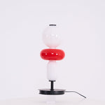 stained-glass-table-lamp