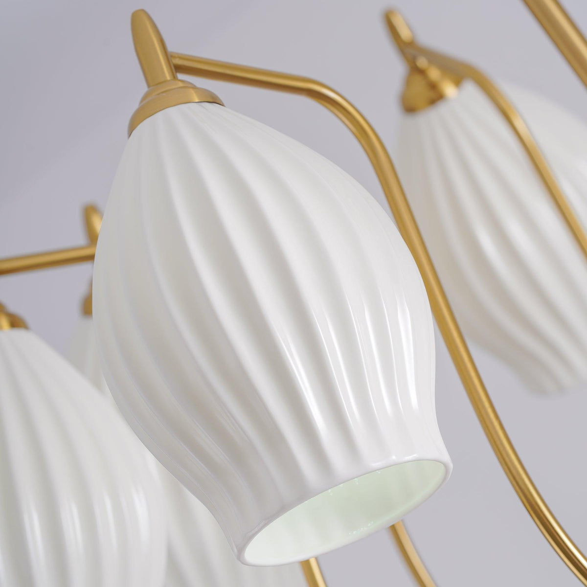 ceramic-ribbed-chandelier