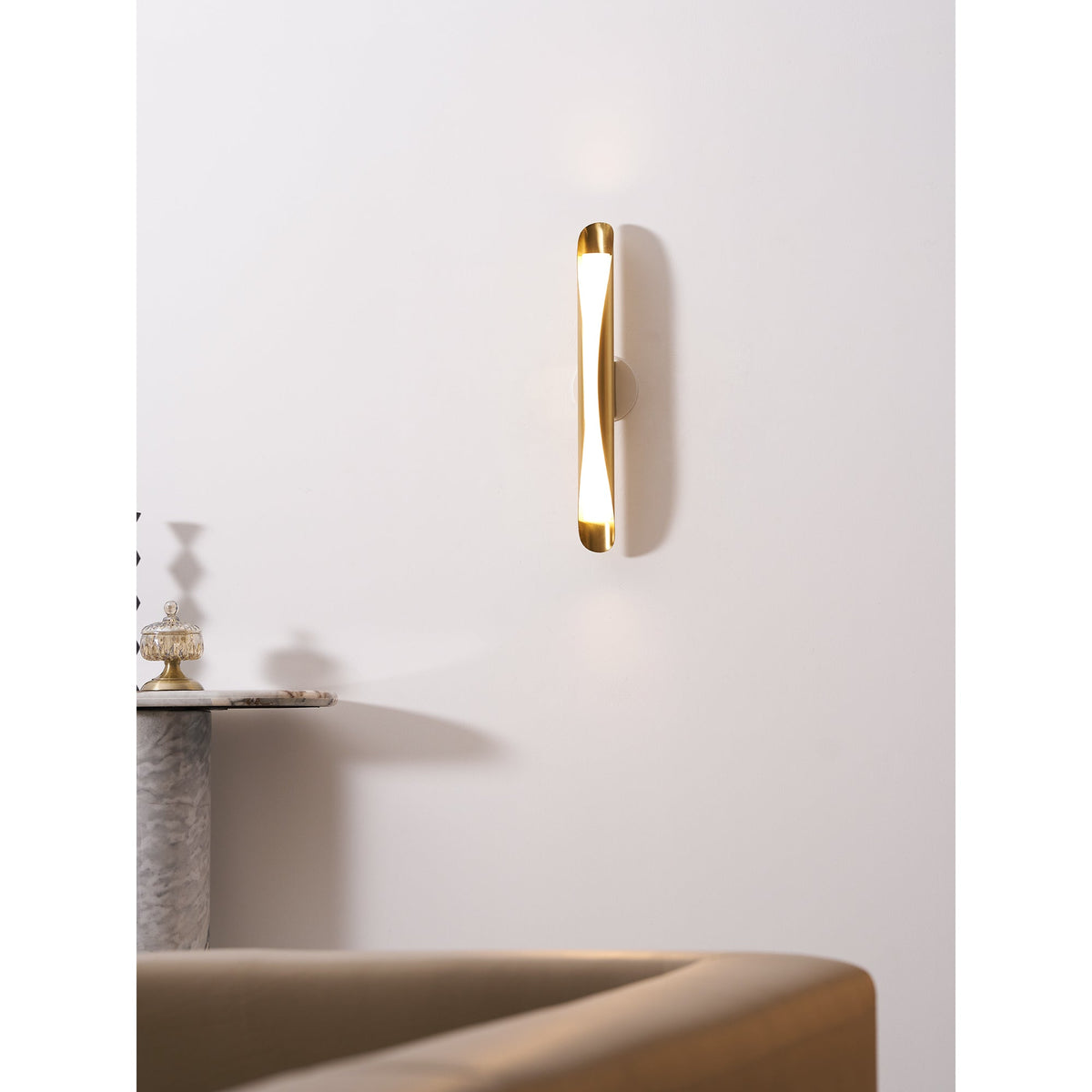 cocon-wall-lamp