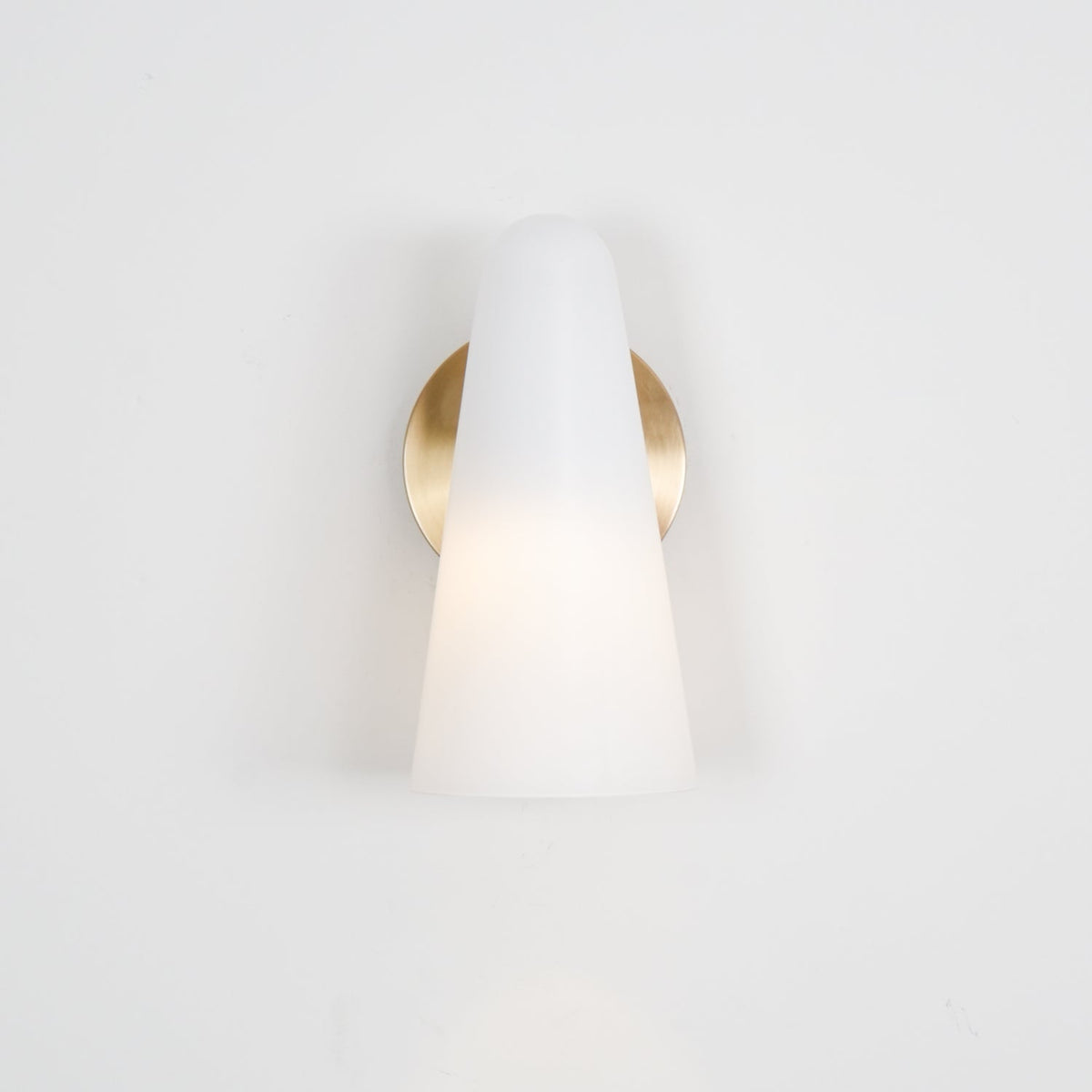 Conical Glass Plug In Wall Lamp