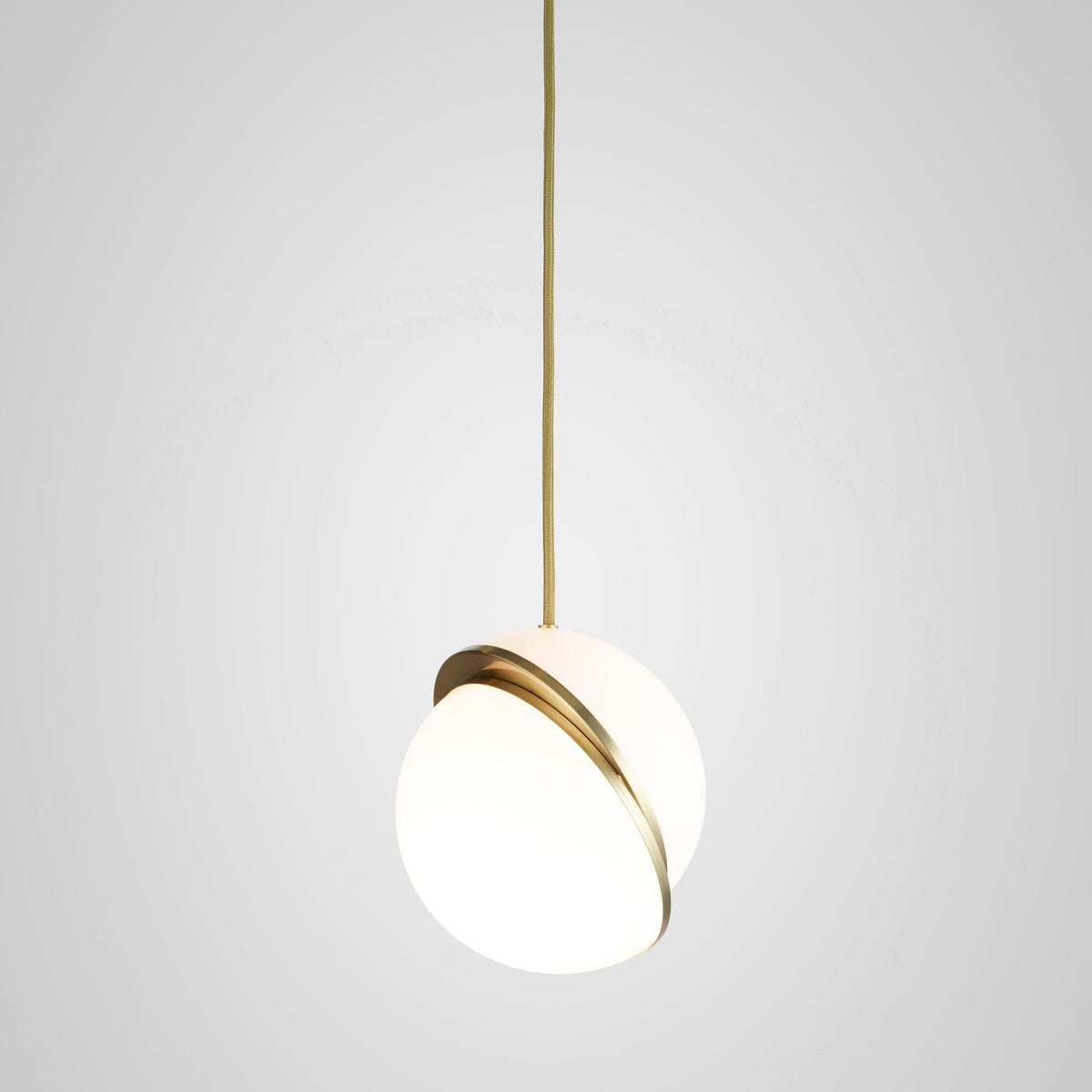 crescent-pendant-lamp