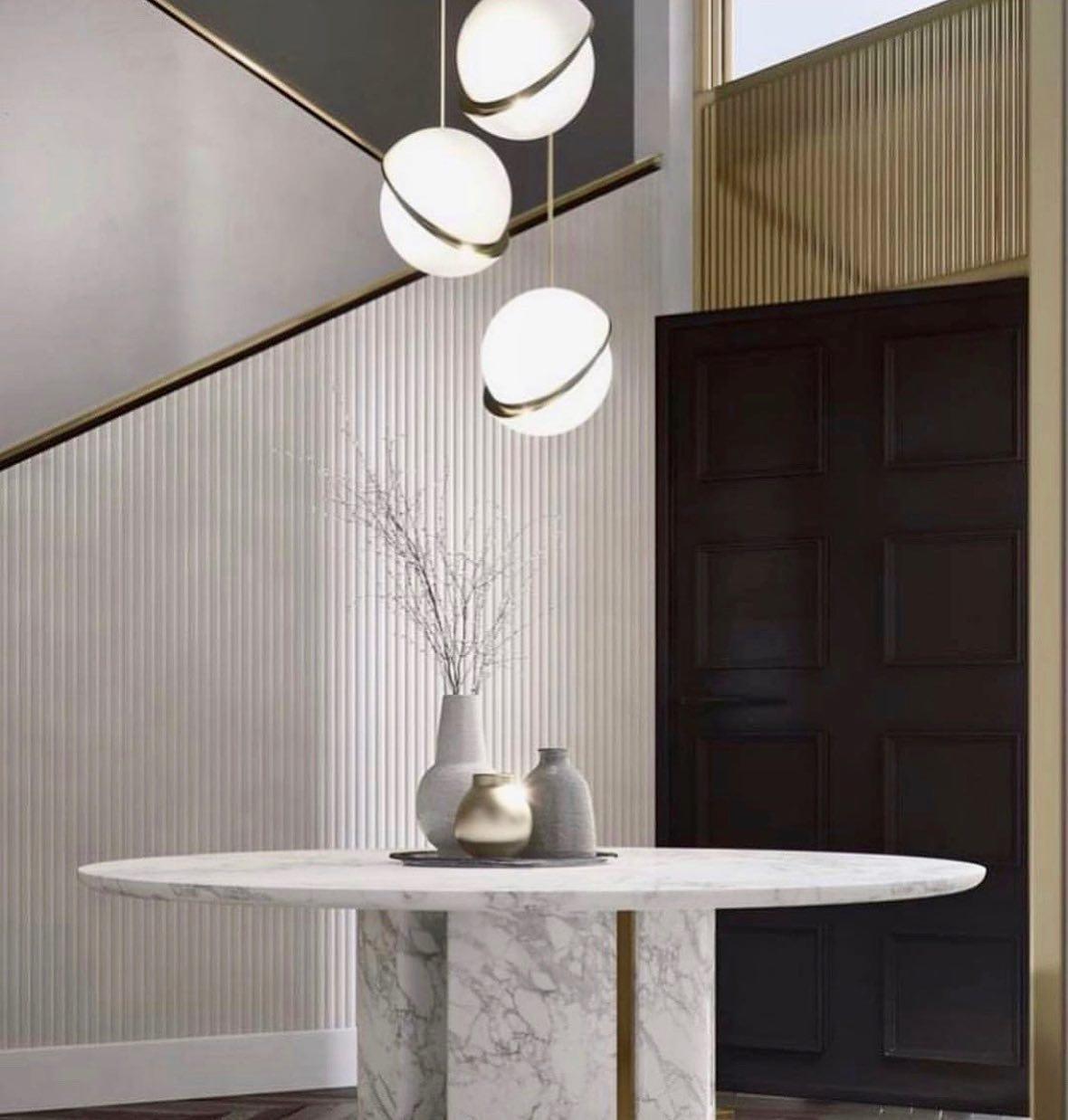 crescent-pendant-lamp