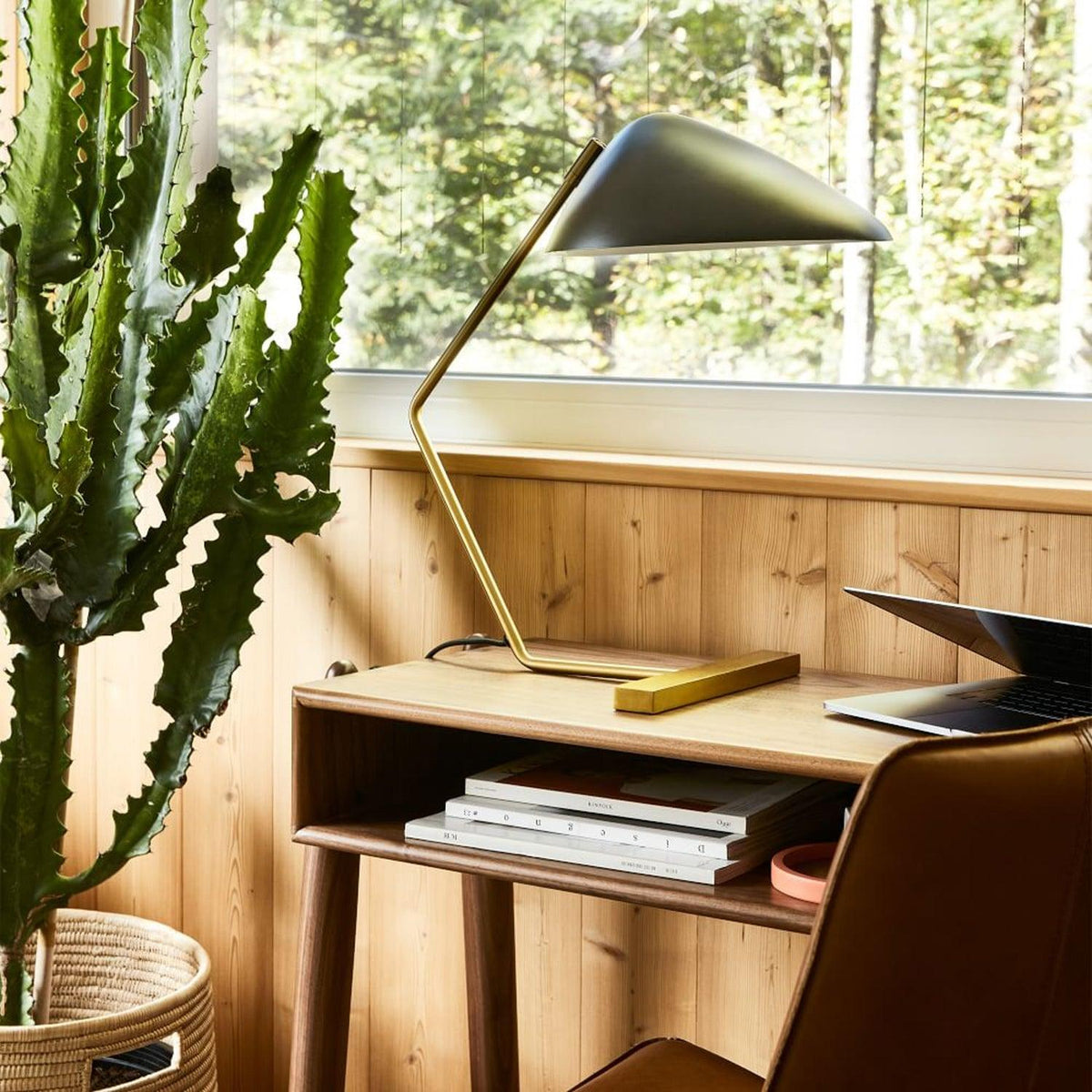 Curvilinear Mid Century Table Lamp