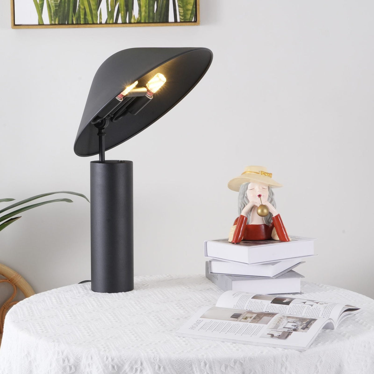 Damo Desk Lamp
