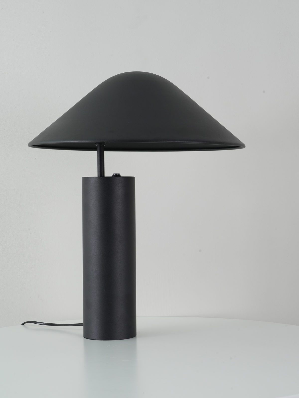 Damo Desk Lamp