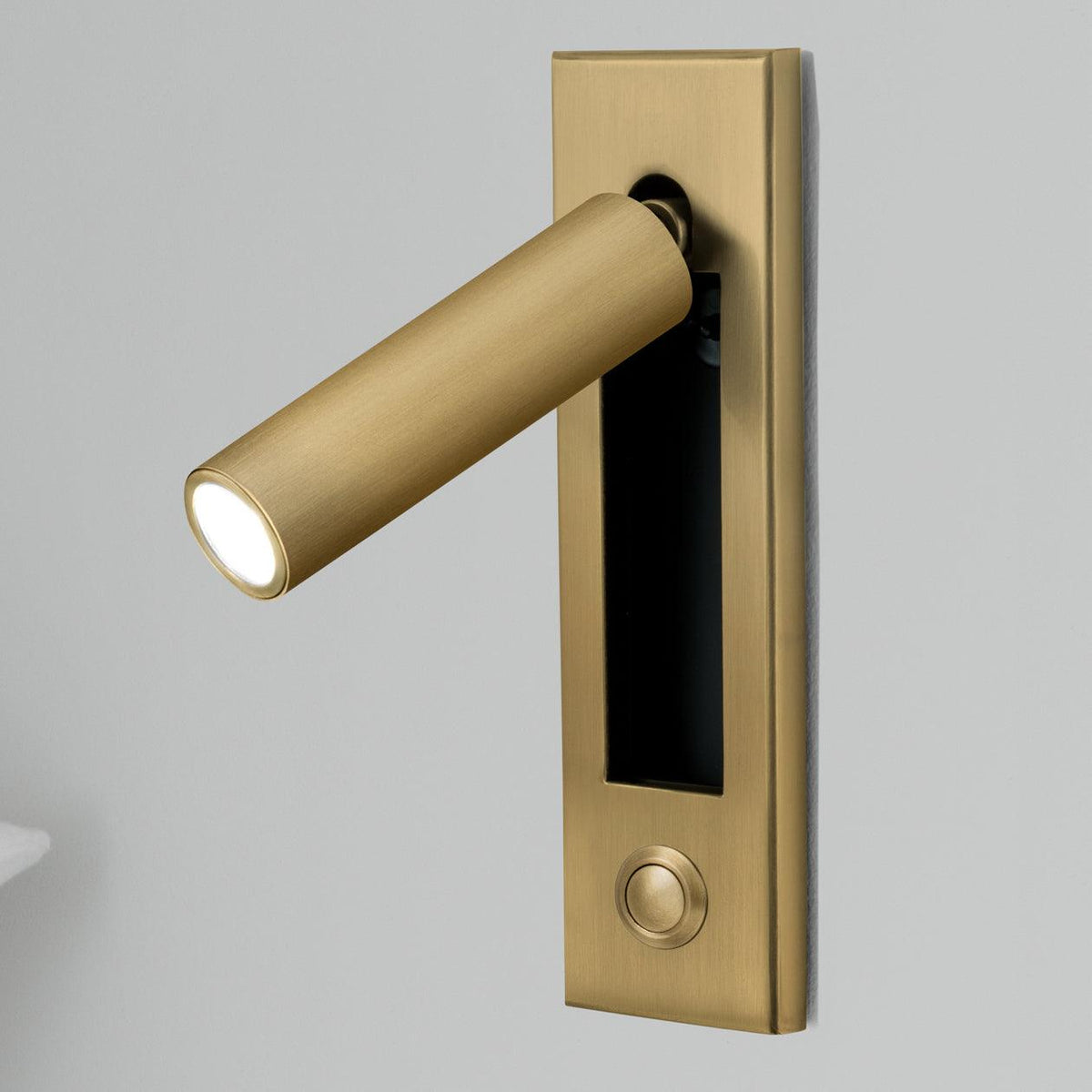 Embedded Bedside Plug In Sconce
