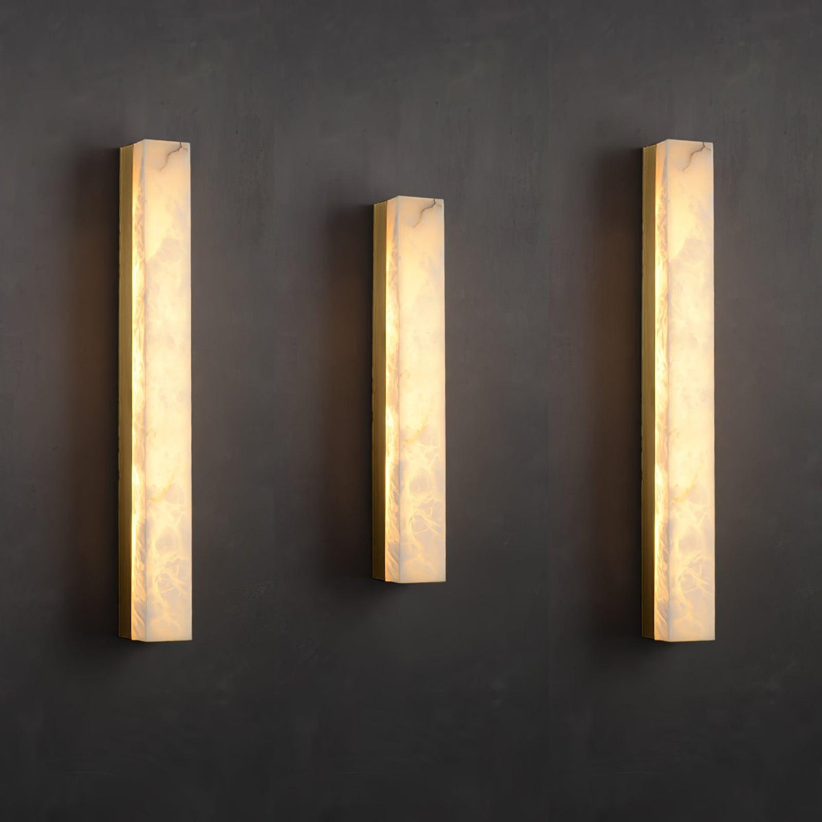 emerson-alabaster-wall-lamp