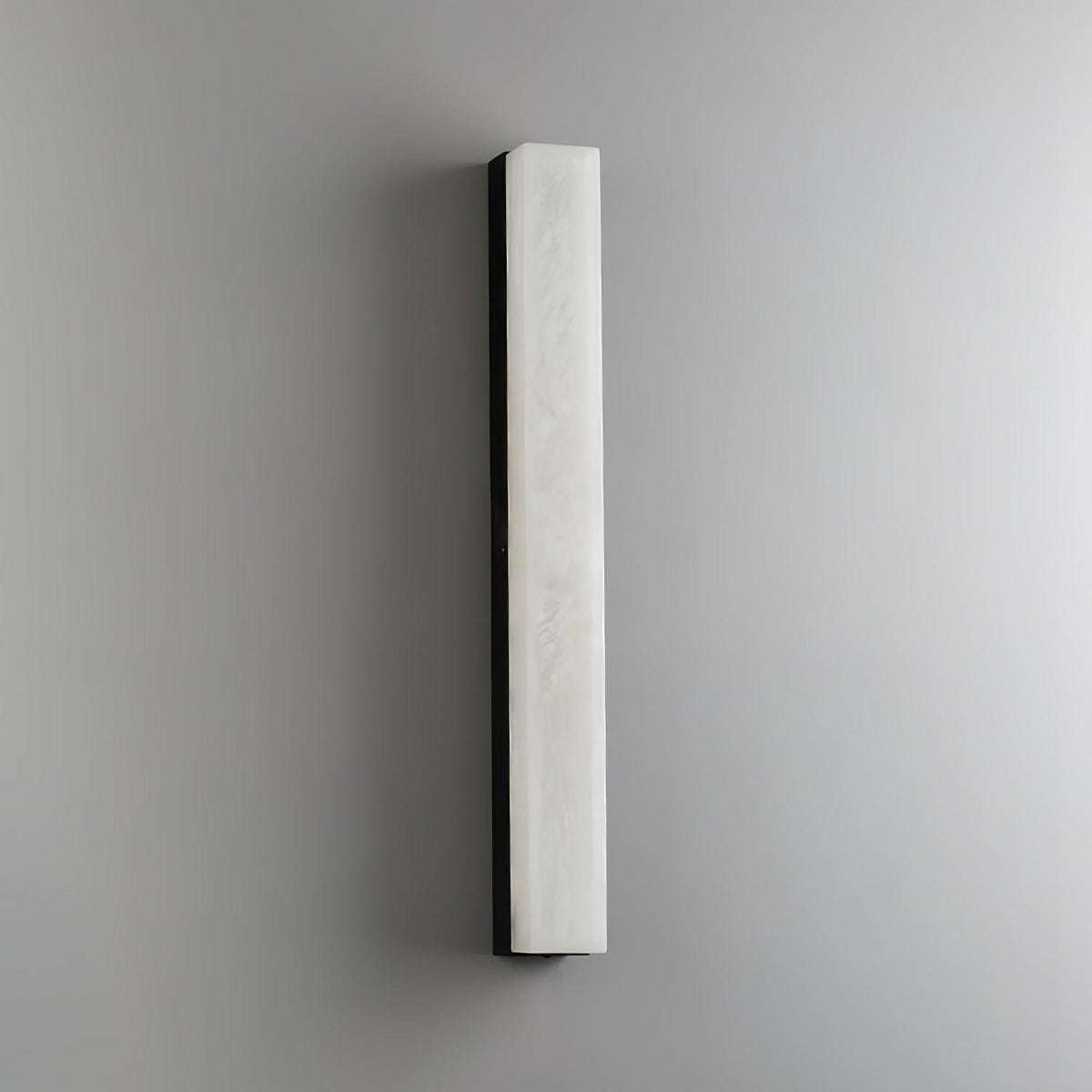 emerson-alabaster-wall-lamp
