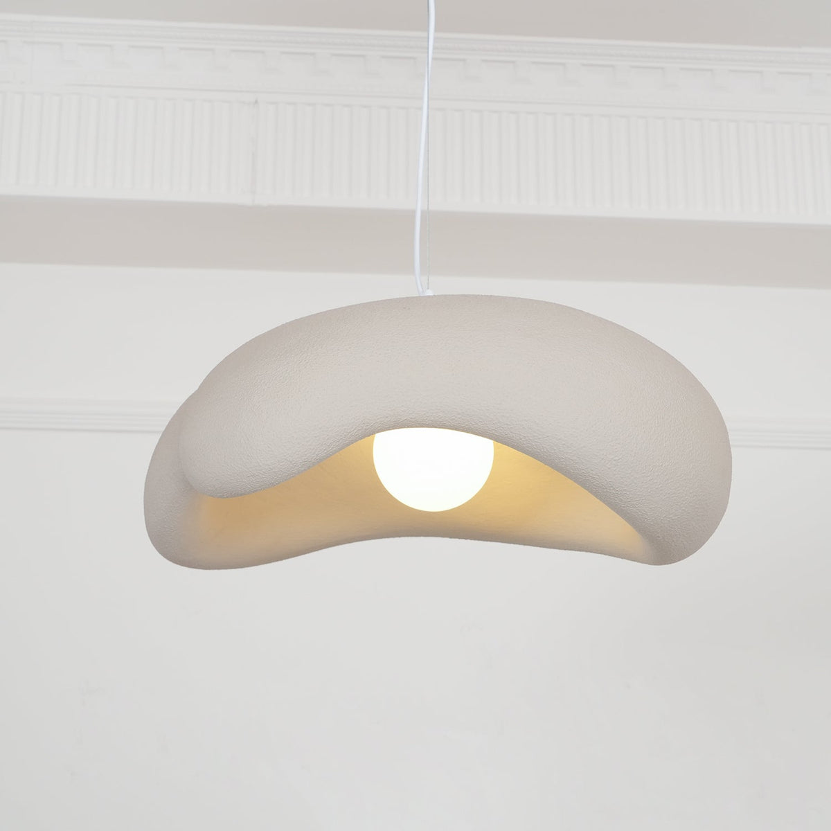 Lumina Resin Pendant Light