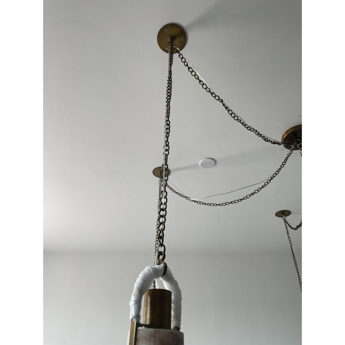 alice-travertine-pendant-lamp