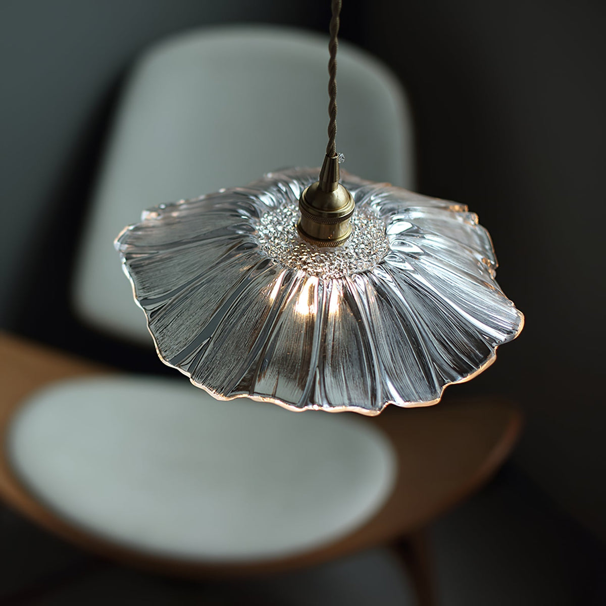 flower-glass-swag-lights