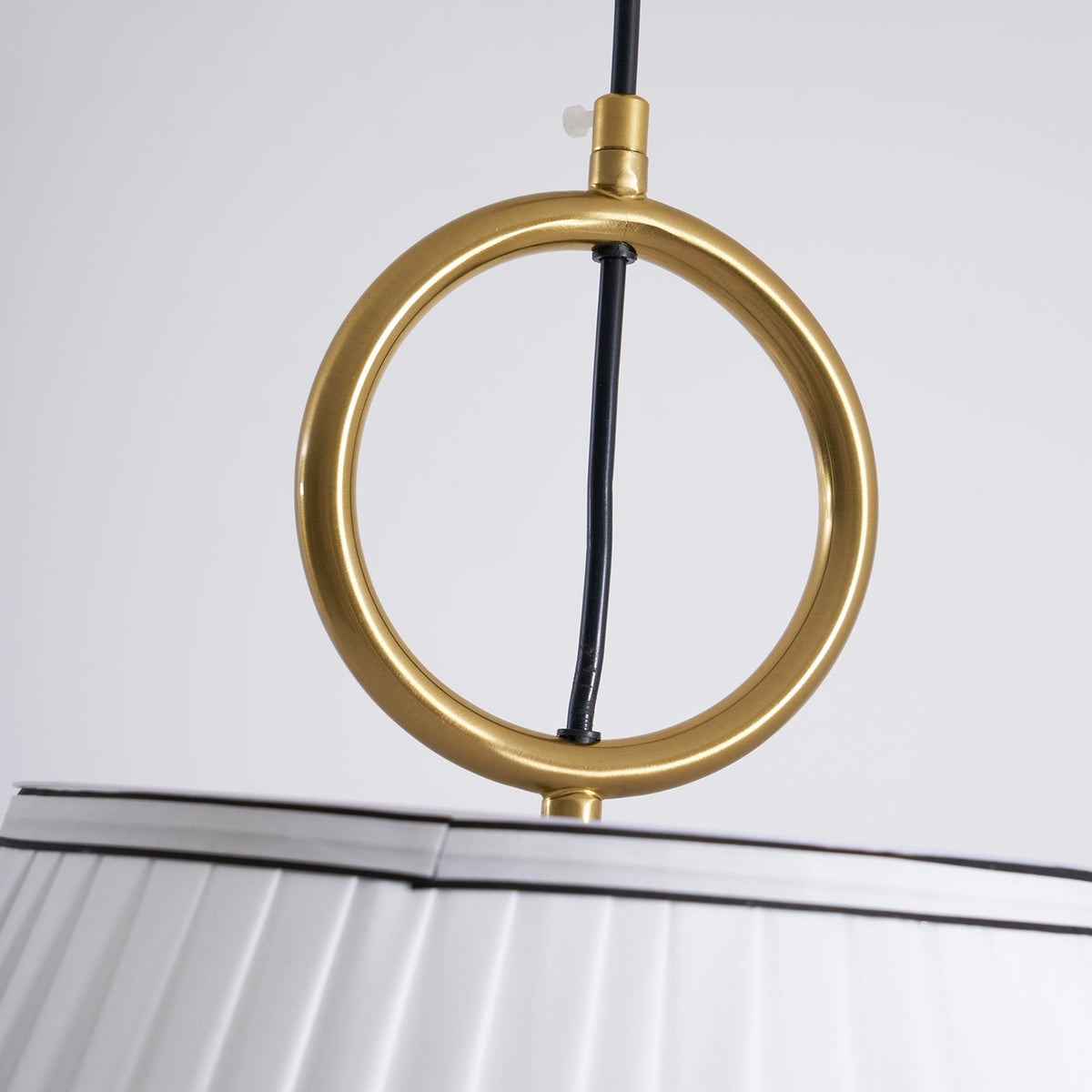 hamilton-ring-pendant-lamp