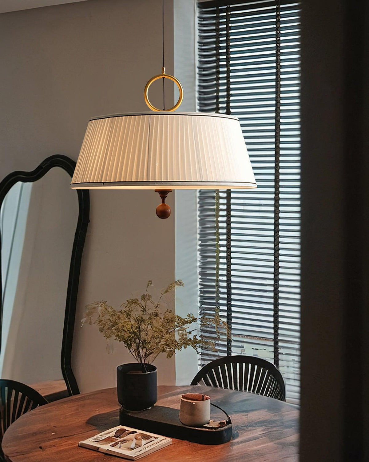 hamilton-ring-pendant-lamp