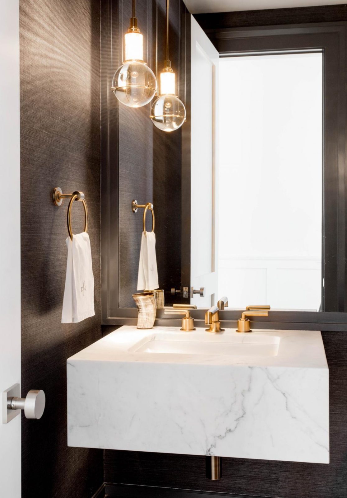 Gott Leuchtmann Pendant Lamp Le Tre Streghe