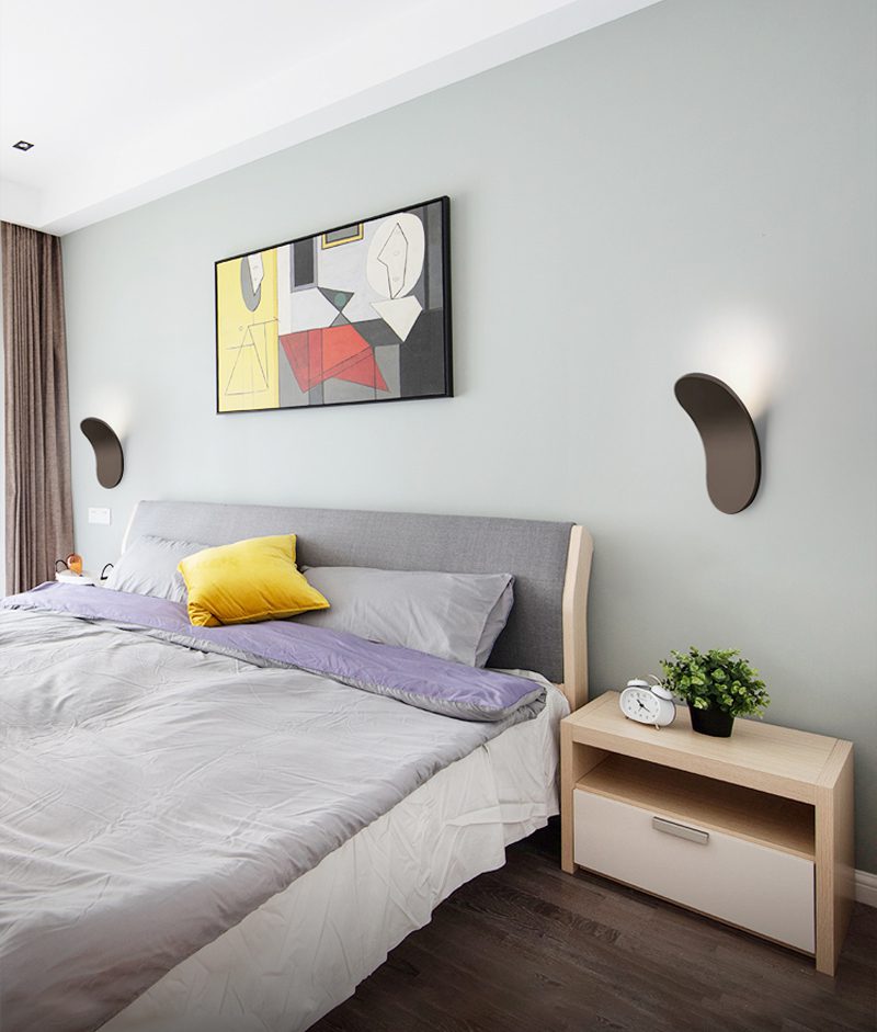 Wall-Mounted Lik Light Fi
