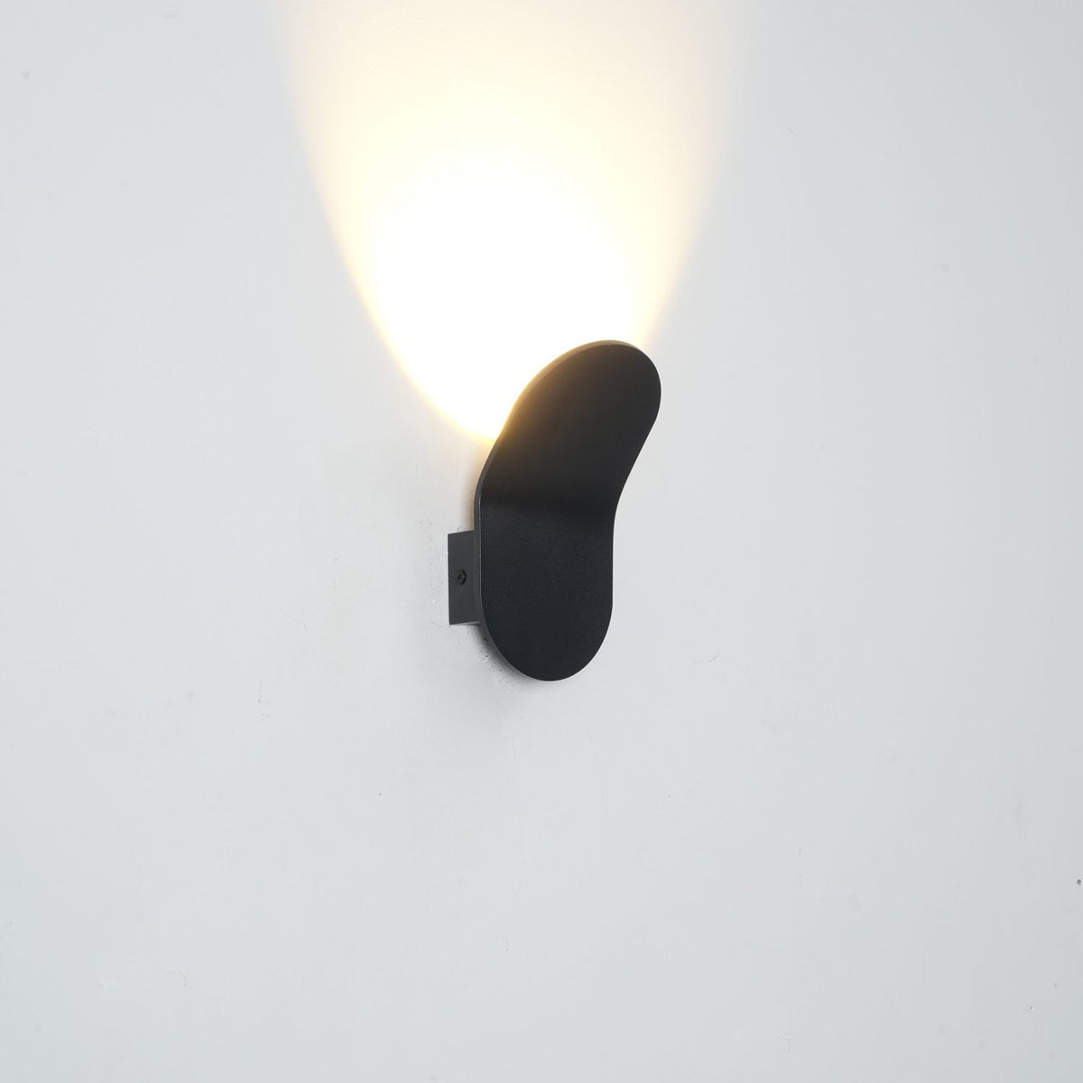 Wall-Mounted Lik Light Fi
