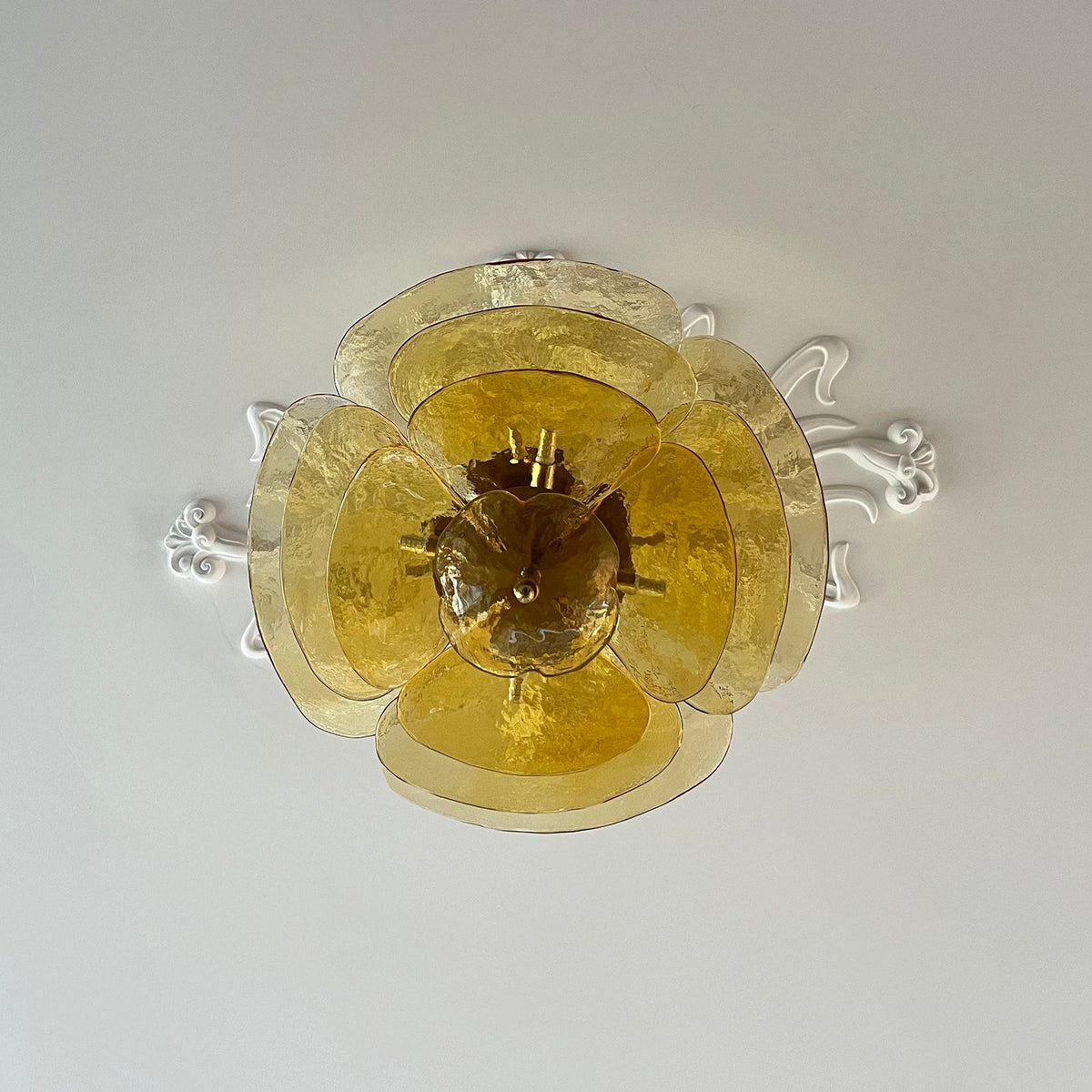 lotus-leaf-layered-glass-chandelier