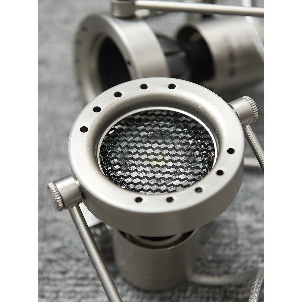 lucide-industrial-track-lights