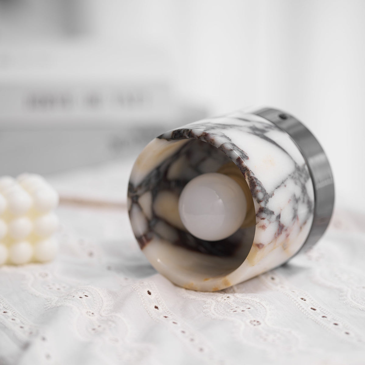 marble-round-ceiling-lamp