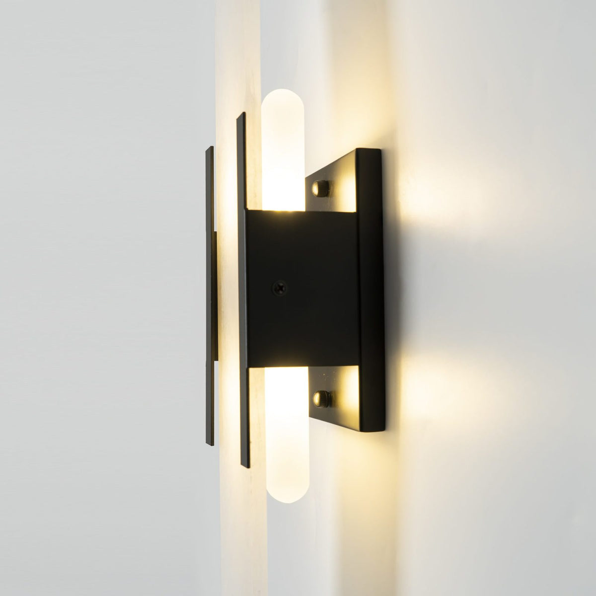 Melange Elongated Alabaster Sconce