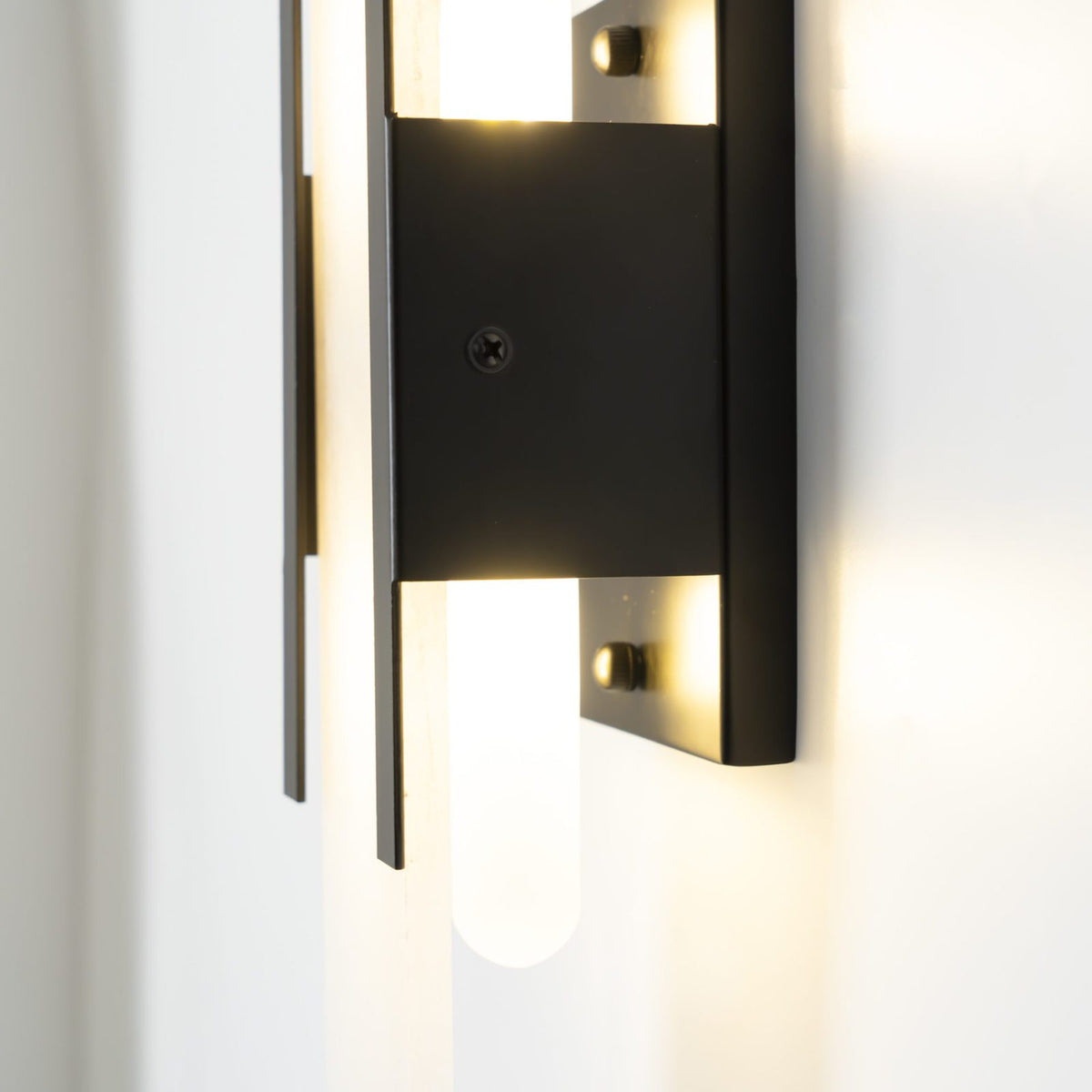 Melange Elongated Alabaster Sconce