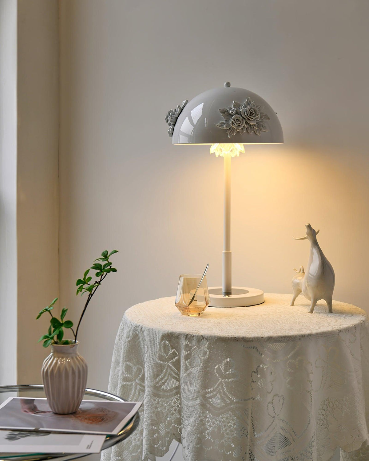 Meni Table Built In Battery Lamp