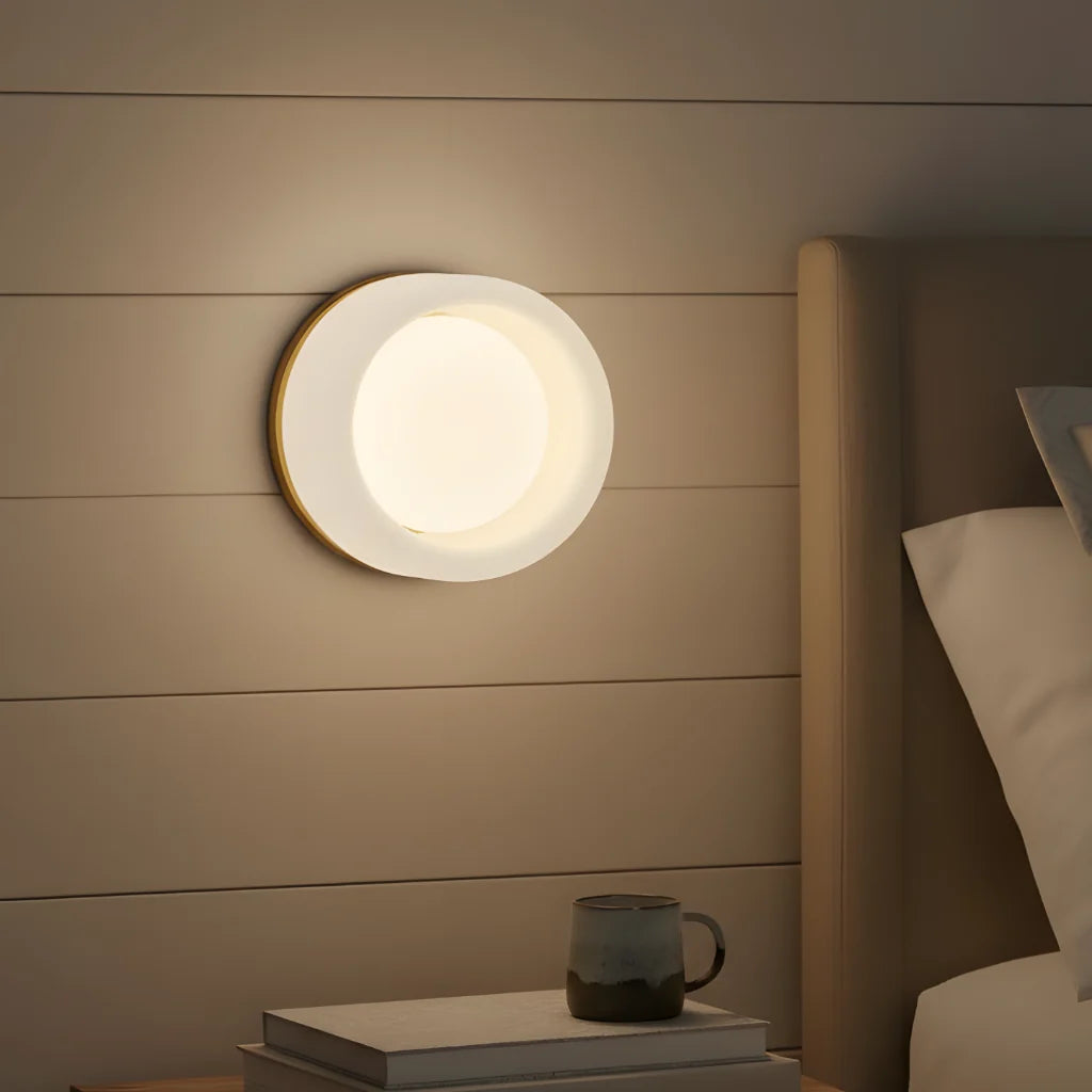 modern-porcelain-wall-sconce