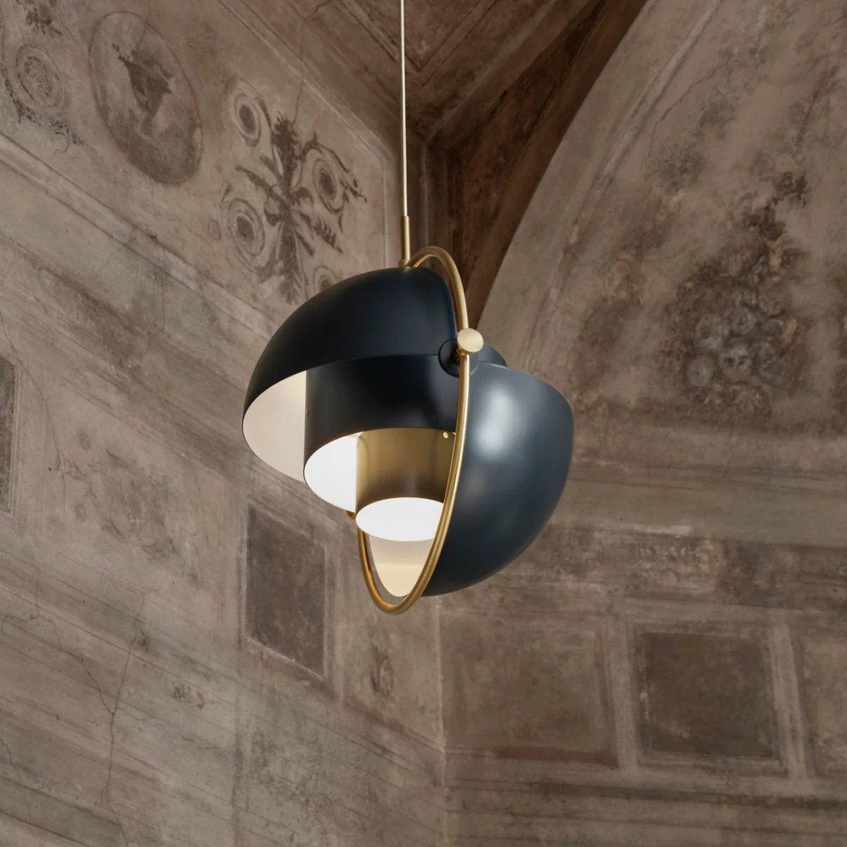 Irregular Sphere Hanging Lamp