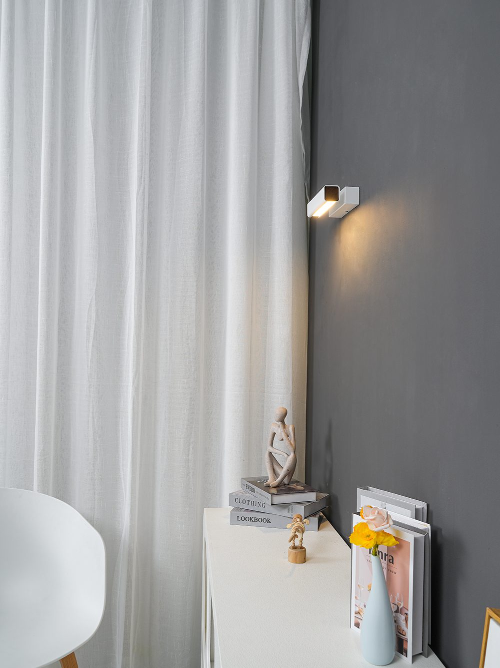 Modern Minimalist Wall Light for Bedroom