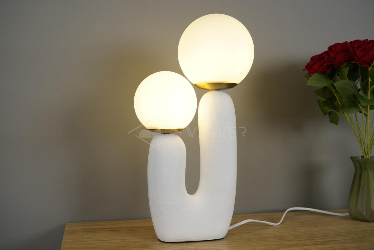 Oo_Rough_Table_Lamp