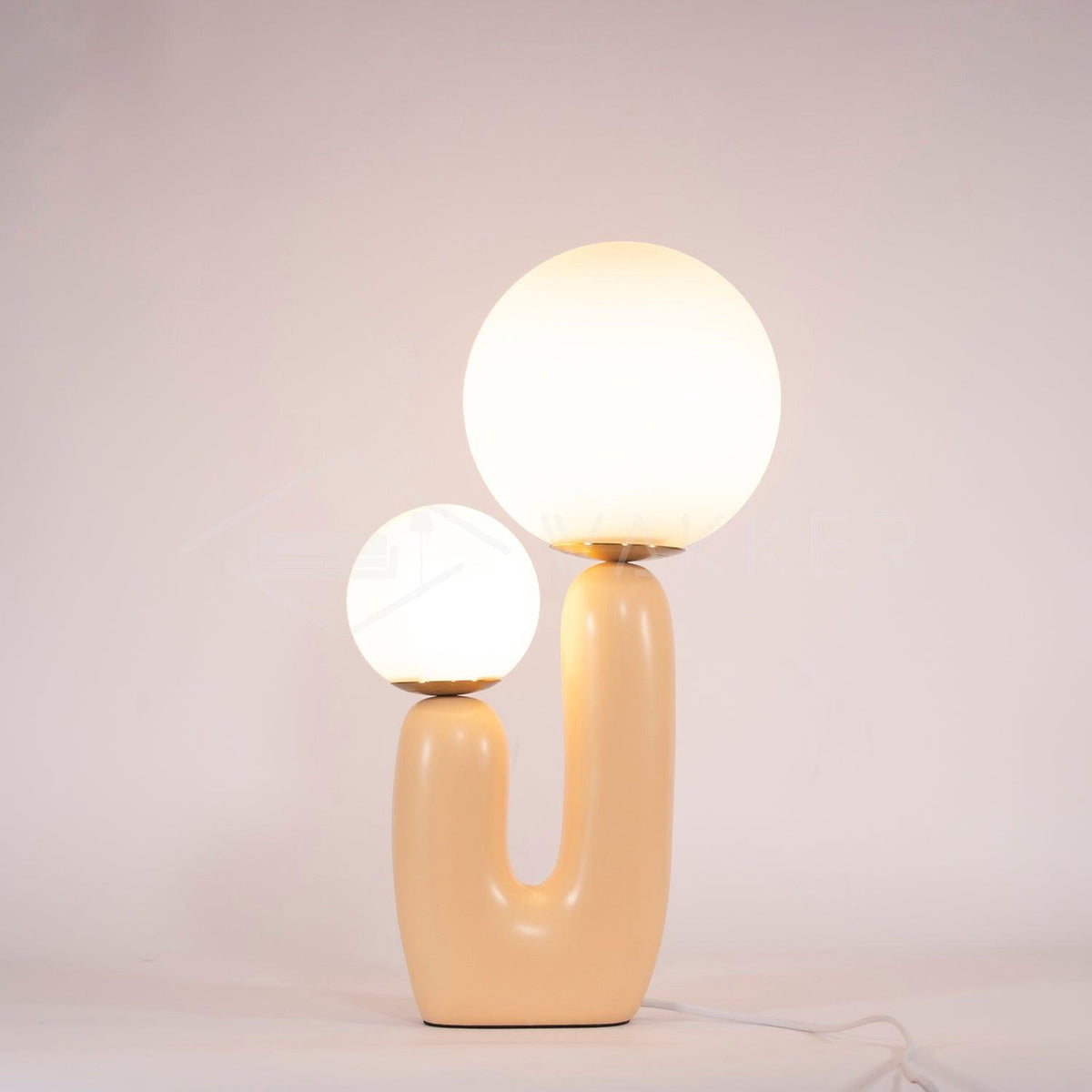 Oo_Smooth_Table_Lamp
