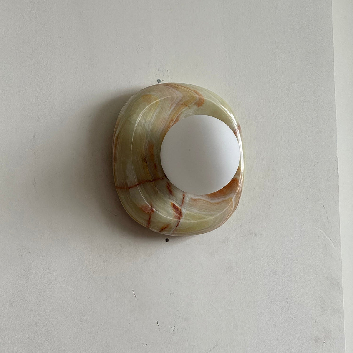 orli-square-wall-lamp