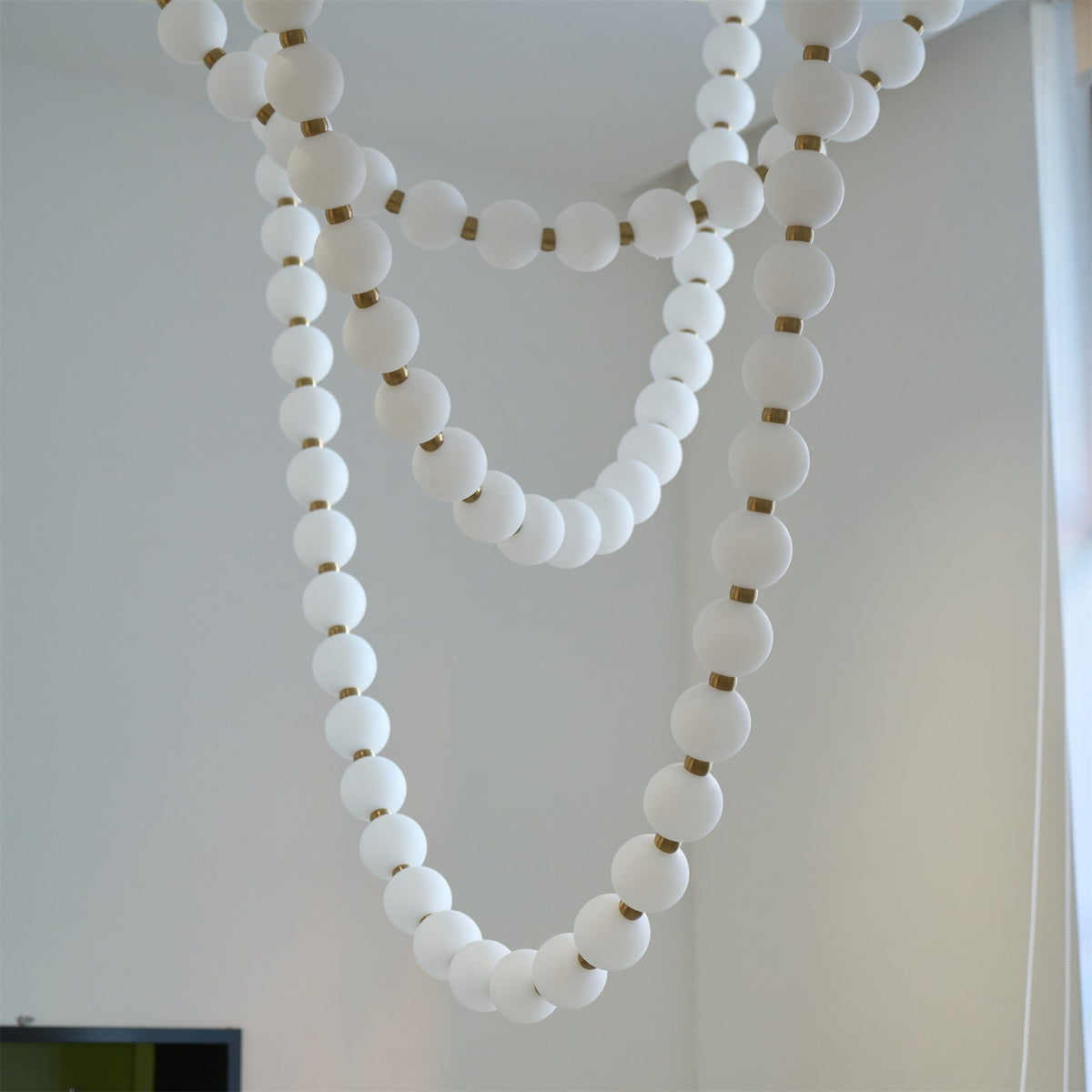 pearl-necklace-chandelier