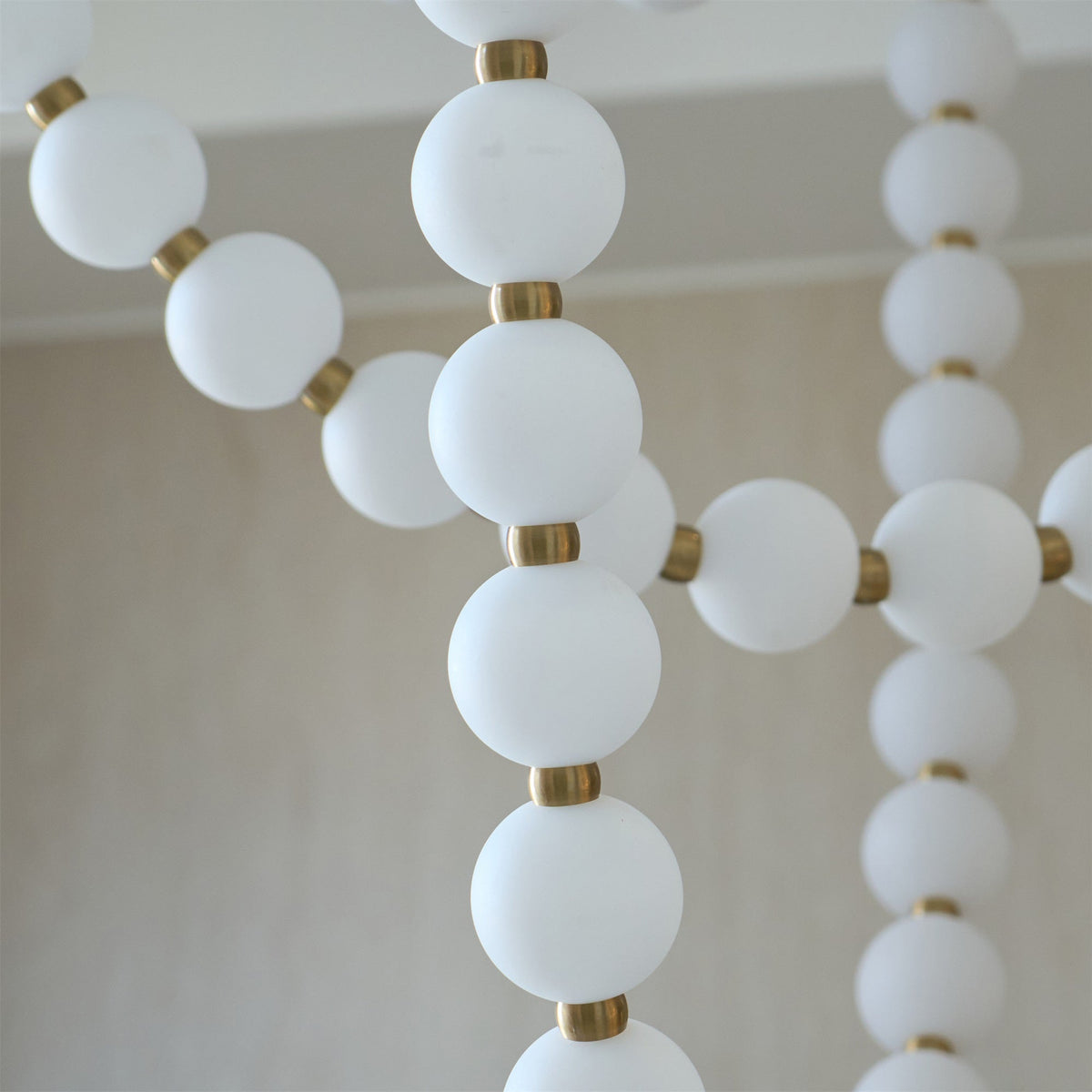 pearl-necklace-chandelier