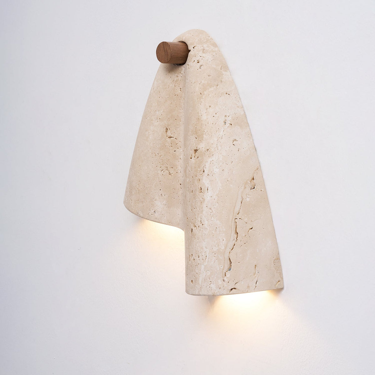pearlmont-travertine-wall-lamp