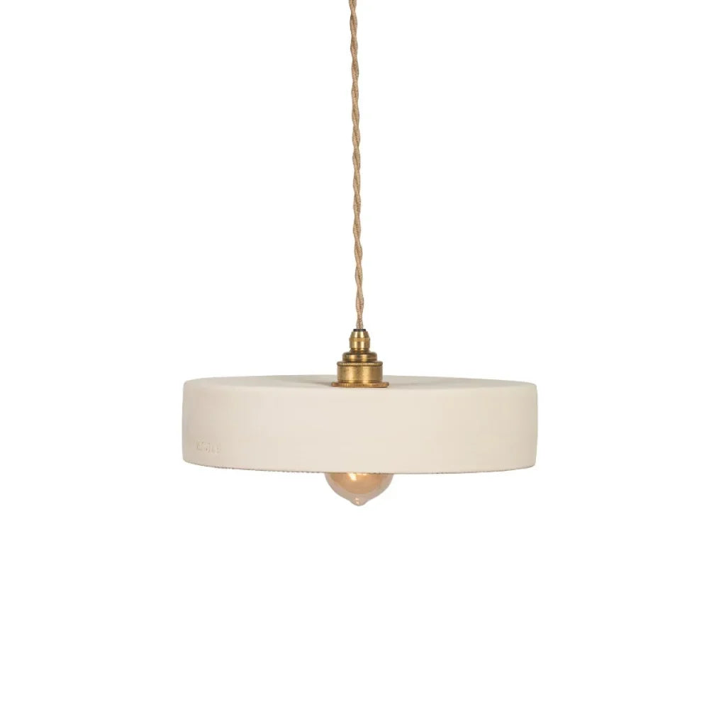 peregrine-minimalist-ceramic-pendant-lamp
