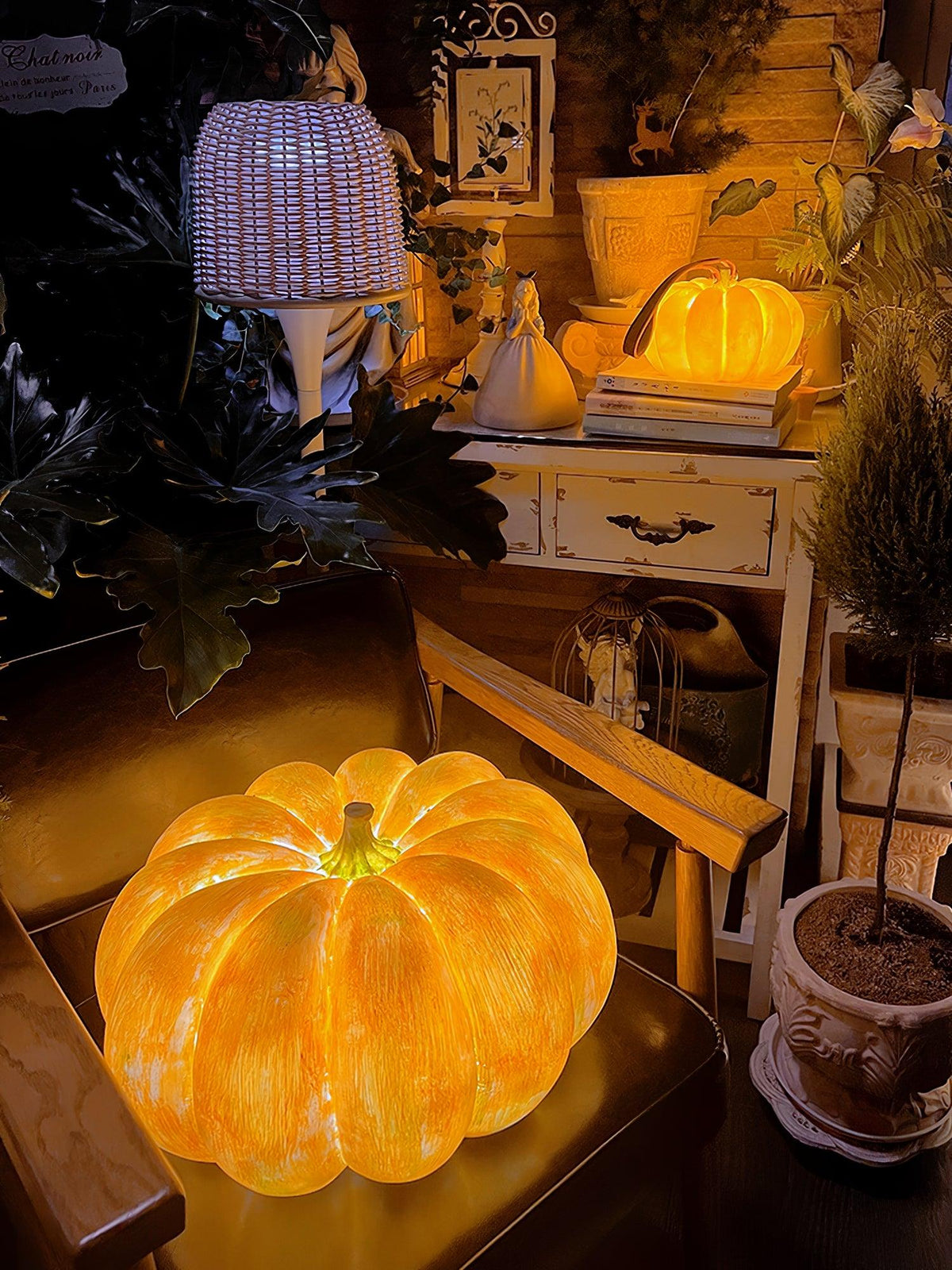 Portable Pumpkin Built In Battery Table Lamp