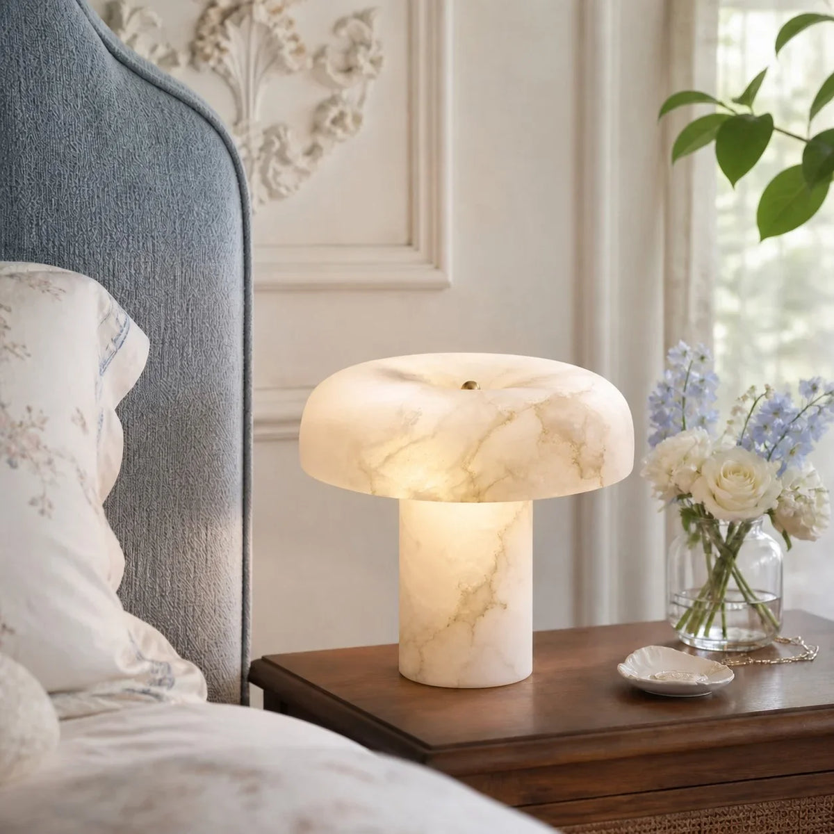 pyralis-modern-mushroom-alabaster-table-lamp