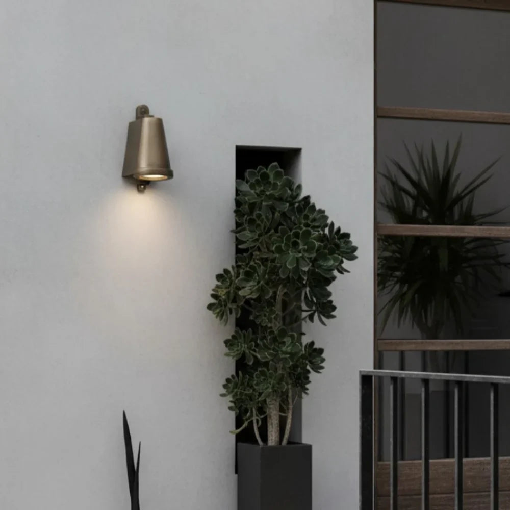 rafael-modern-minimalist-outdoor-wall-lamp
