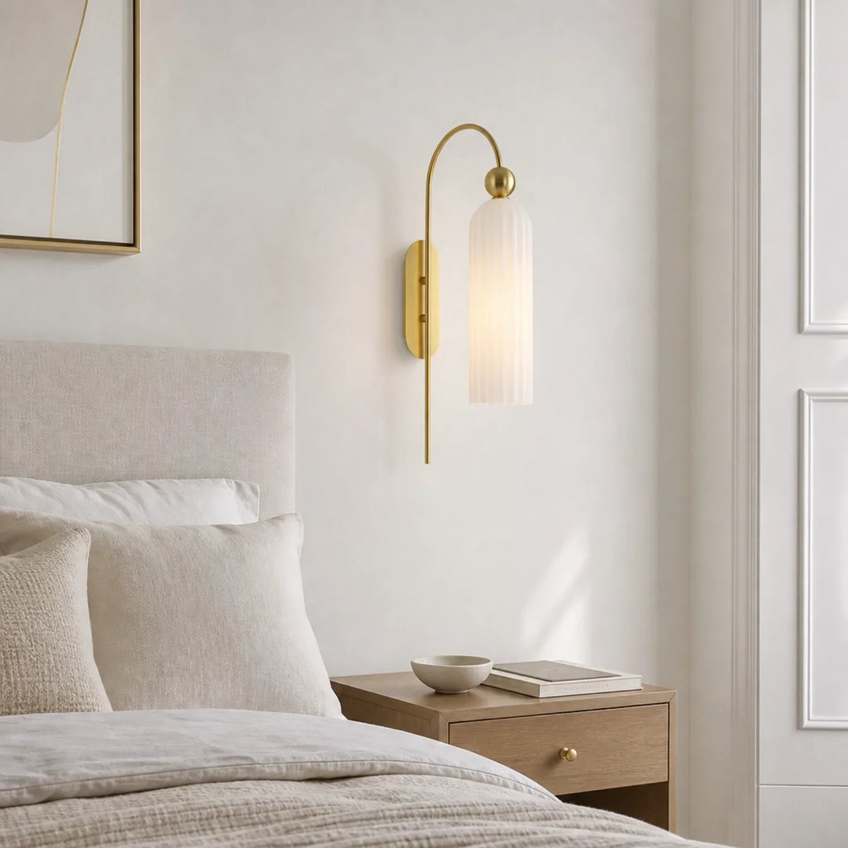 azura-modern-cylinder-vertical-glass-wall-sconce