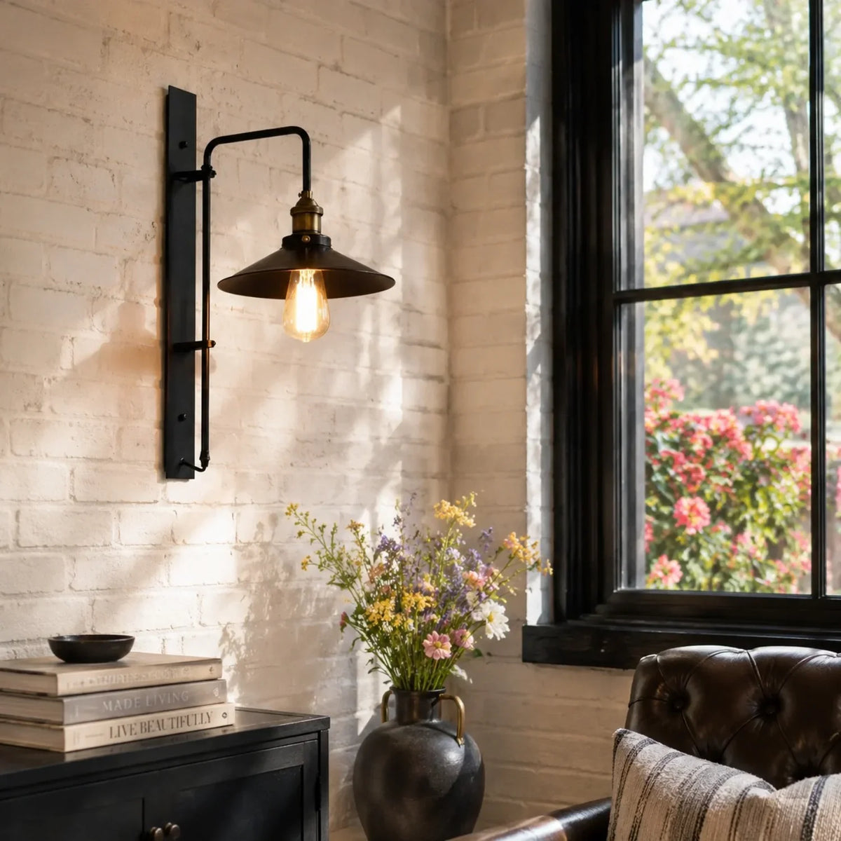 emile-vintage-adjustable-metal-wall-lamp