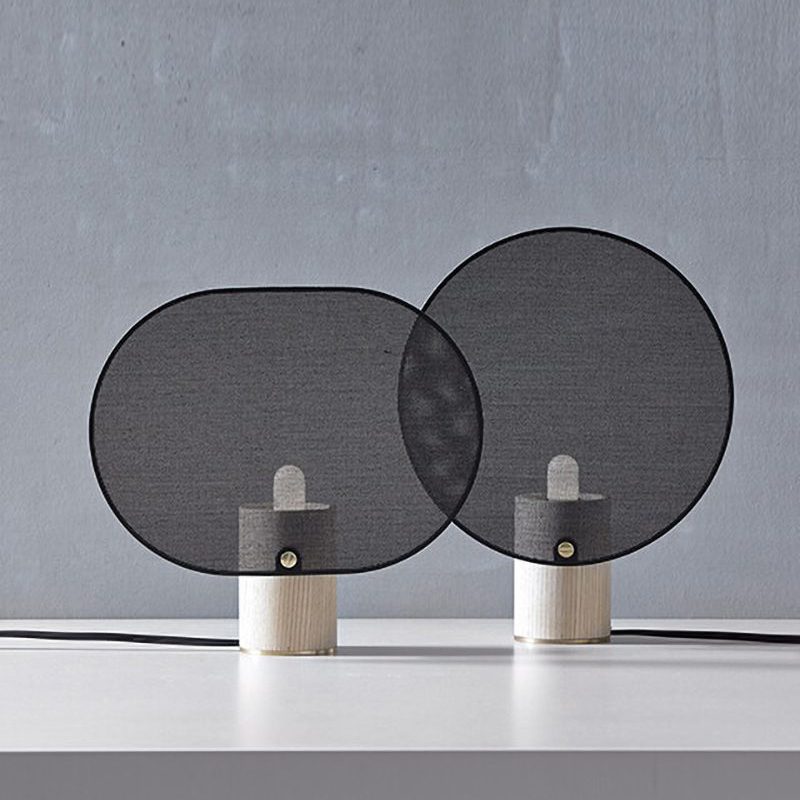 Table lamp with screen desi