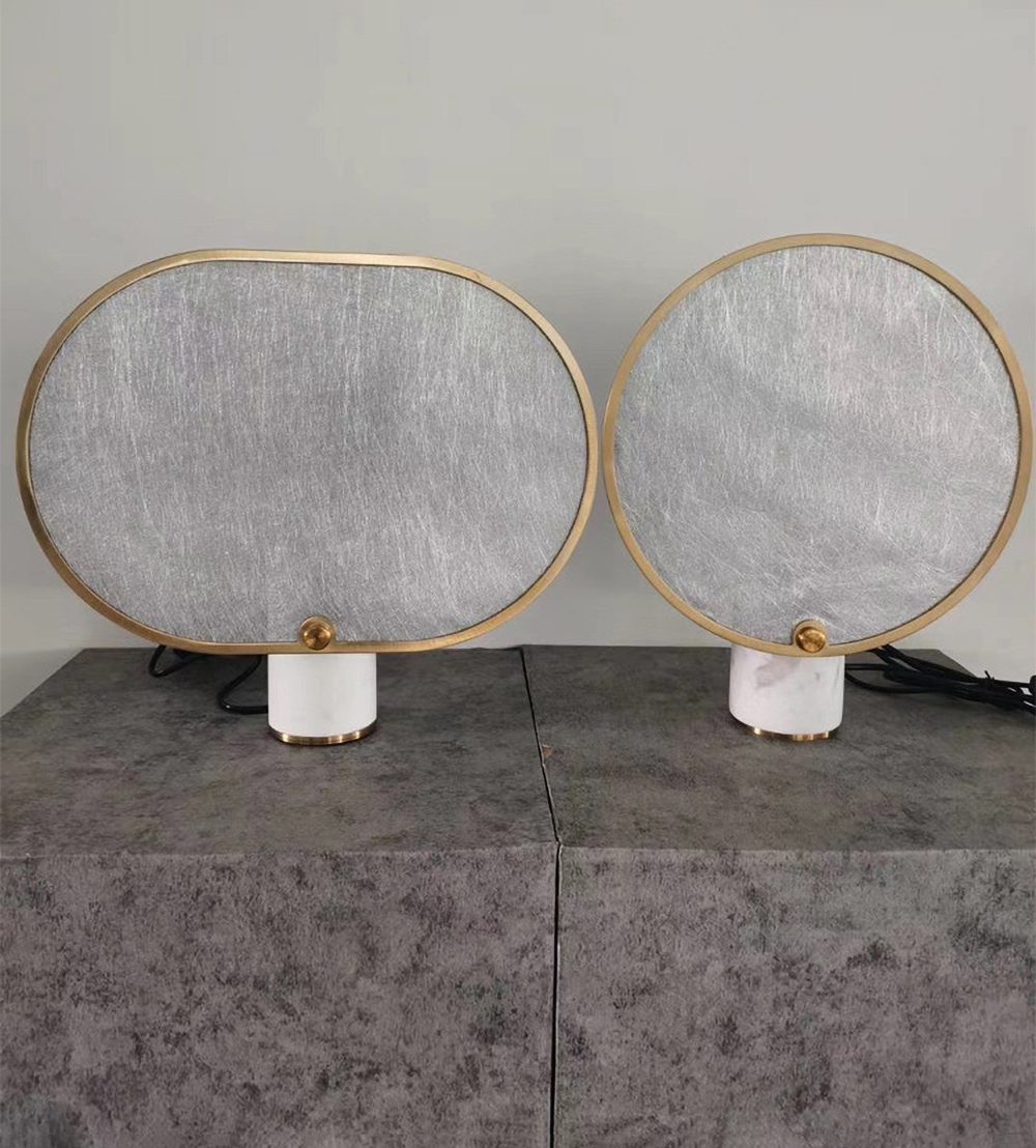 Table lamp with screen desi