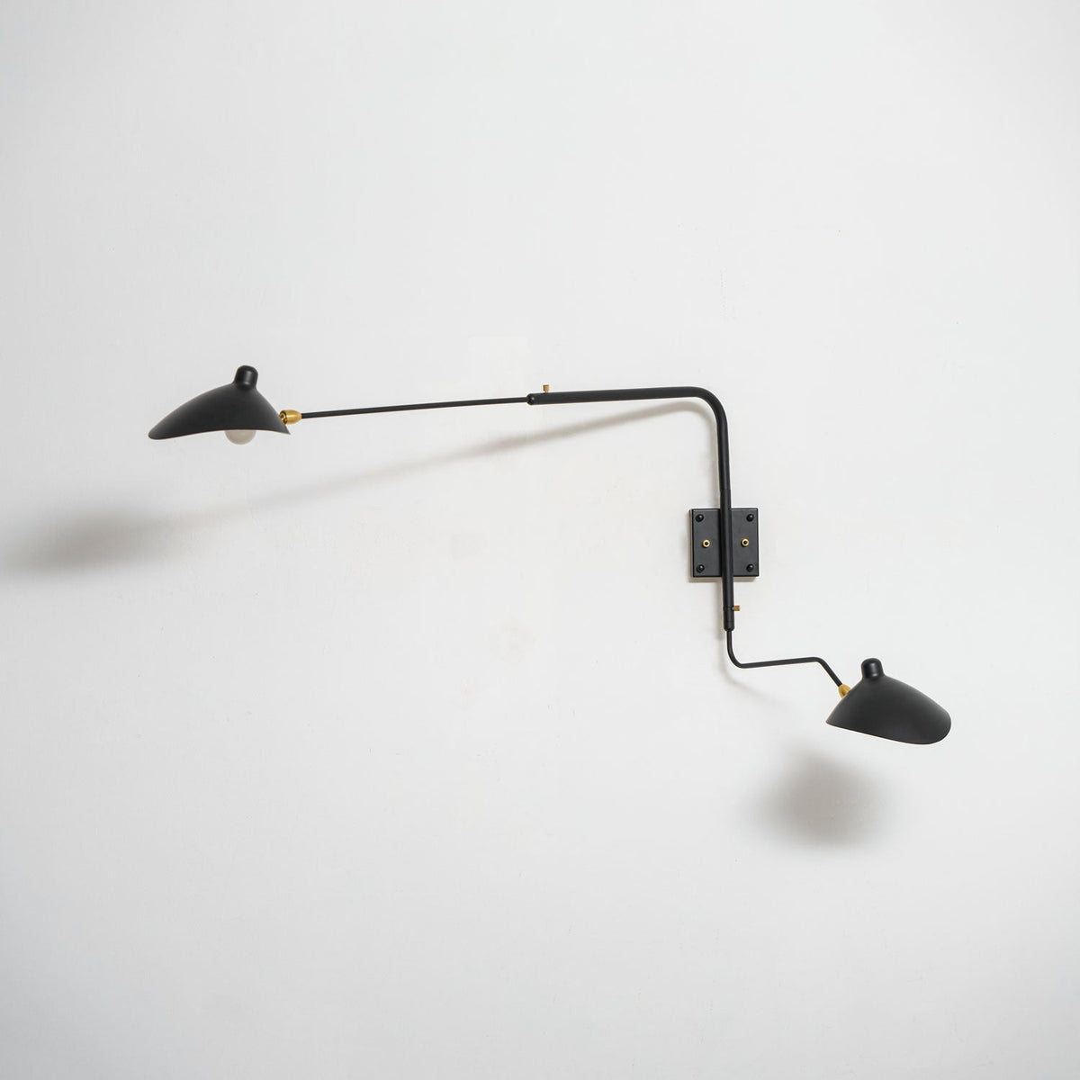 serge-mouille-wall-lamp